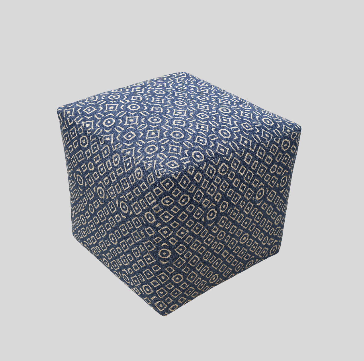 Blue Lattice Seat